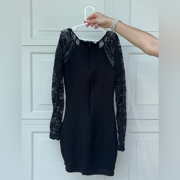 Seductions Black Bodycon Mini Dress
Size US Women’s XS - Picture 2 of 2